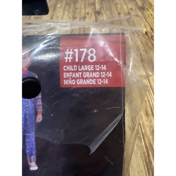 NEW GOOD GUYS CHUCKY COSTUME JUMPER With MASK YOUTH SZ LARGE 12-14 - Picture 4 of 7